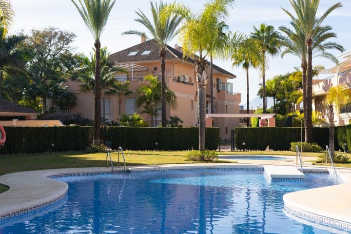 3 bedrooms apartment for rent in Elviria-Cabopino, Spain - Image 11