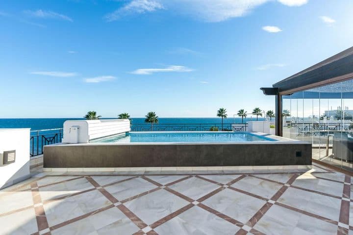 3 bedrooms house for sale in Estepona, Spain - Image 11