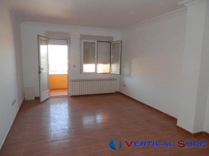 3 bedrooms apartment for sale in Albacete, Spain - Image 3