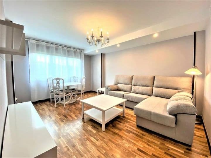 1 bedroom apartment for sale in Oviedo, Spain - Image 2