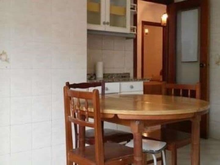 3 bedrooms apartment for rent in Santiago de Compostela, Spain - Image 7