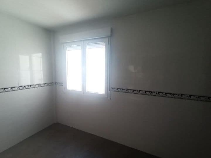 4 bedrooms apartment for sale in Ponferrada, Spain - Image 4