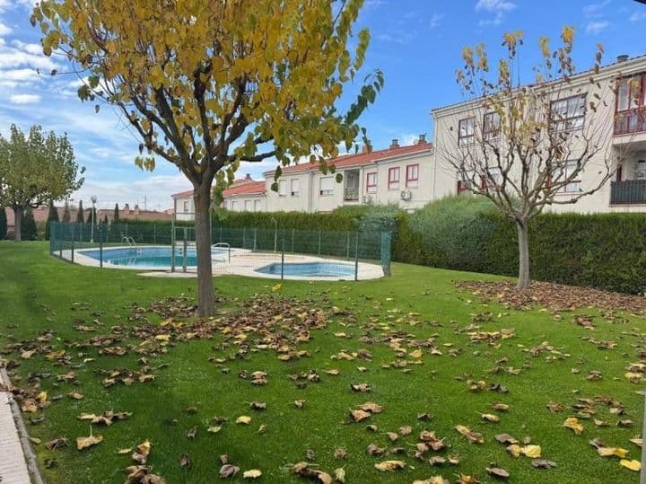 2 bedrooms apartment for sale in Campina del Pisuerga, Spain - Image 9