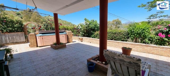 3 bedrooms house for sale in Velez-Malaga, Spain - Image 2