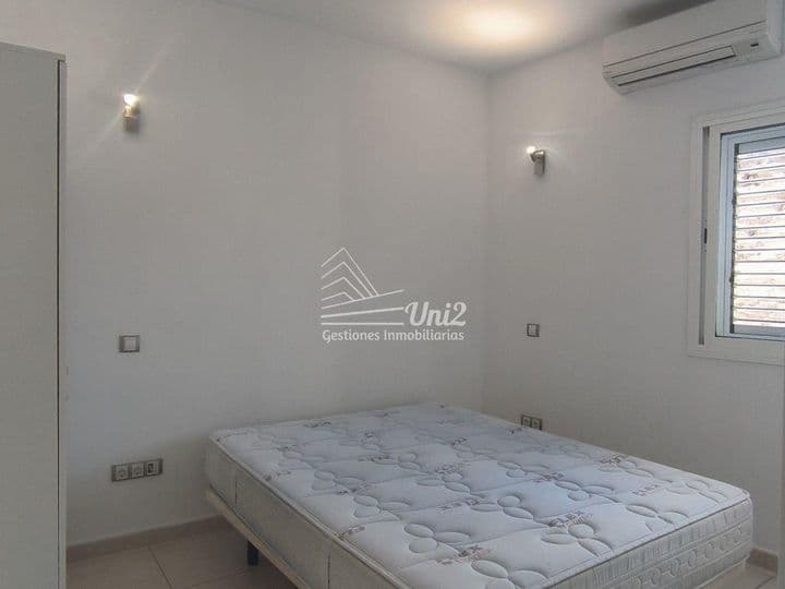 1 bedroom apartment for rent in Ingenio, Spain - Image 10