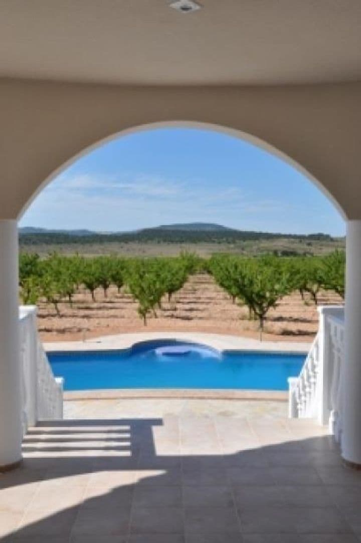 4 bedrooms house for sale in Pinoso, Spain - Image 9