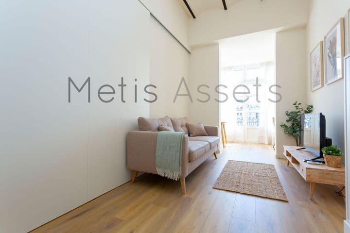 1 bedroom apartment for rent in Eixample, Spain - Image 4