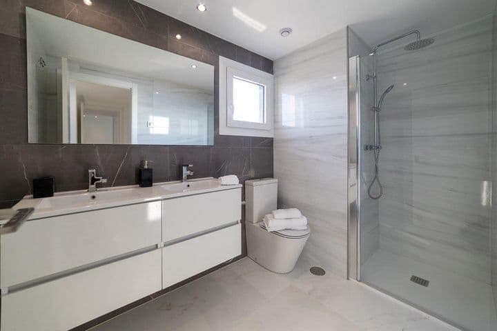 2 bedrooms apartment for sale in Punta Prima, Spain - Image 12