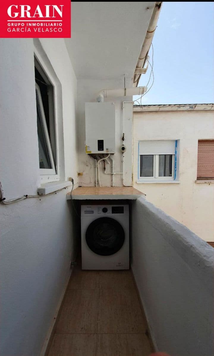 4 bedrooms apartment for rent in Albacete, Spain - Image 4