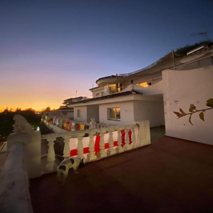 3 bedrooms house for sale in Nueva Andalucia, Spain - Image 2