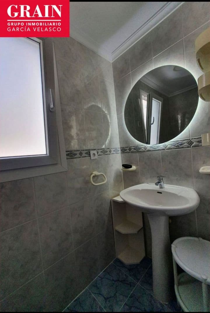 4 bedrooms apartment for rent in Albacete, Spain - Image 12