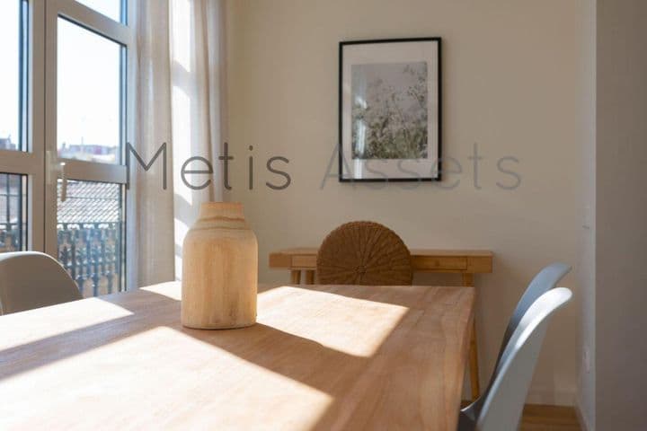 1 bedroom apartment for rent in Eixample, Spain - Image 9