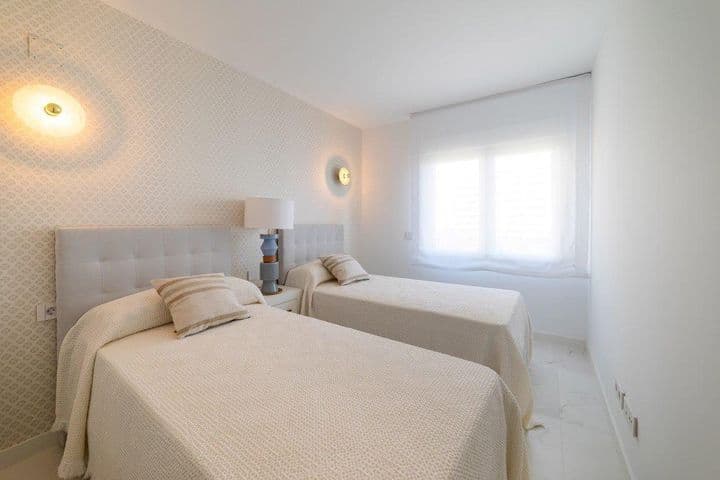 2 bedrooms apartment for sale in Punta Prima, Spain - Image 10