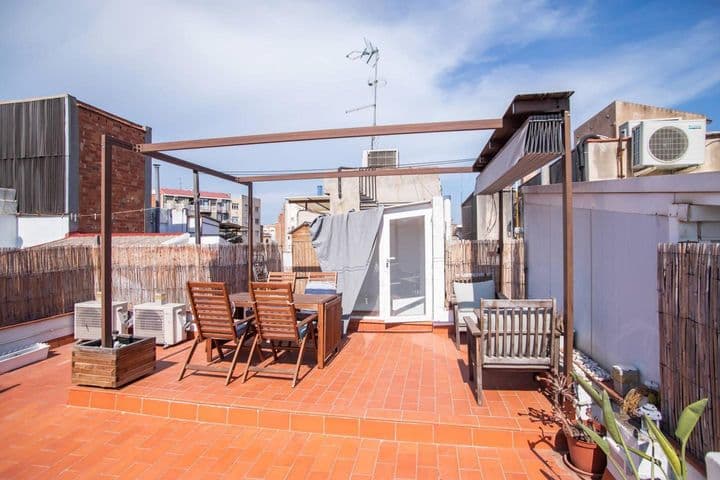 2 bedrooms house for rent in Sants-Montjuic, Spain - Image 5