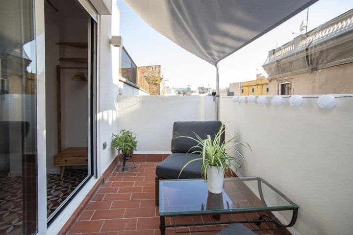 1 bedroom apartment for rent in Ciutat Vella, Spain - Image 12