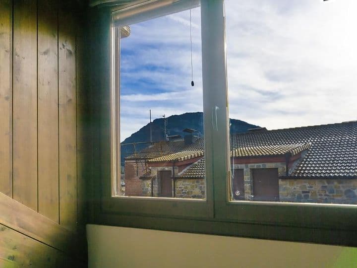 2 bedrooms apartment for sale in Huesca, Spain - Image 10