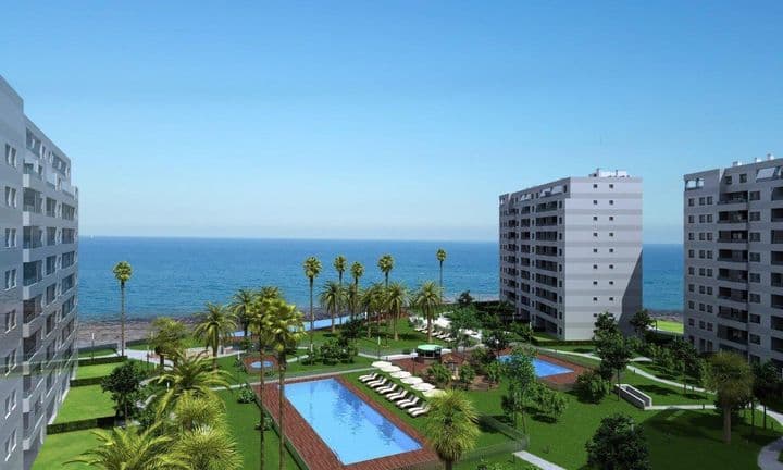 2 bedrooms apartment for sale in Punta Prima, Spain