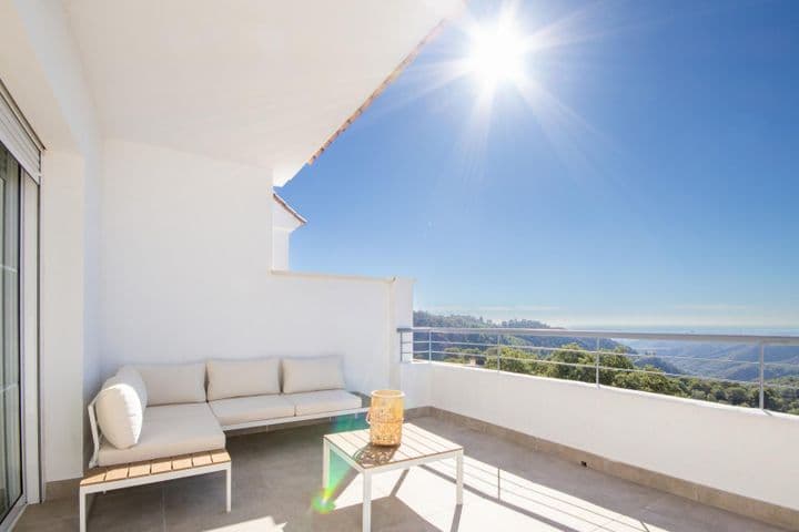 1 bedroom apartment for sale in Costa del Sol, Spain - Image 2