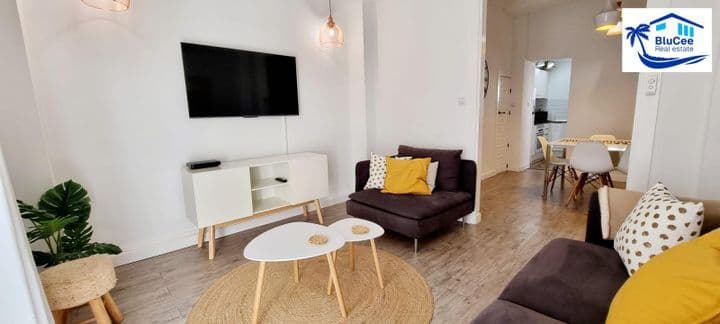 3 bedrooms apartment for sale in Centro, Spain - Image 2