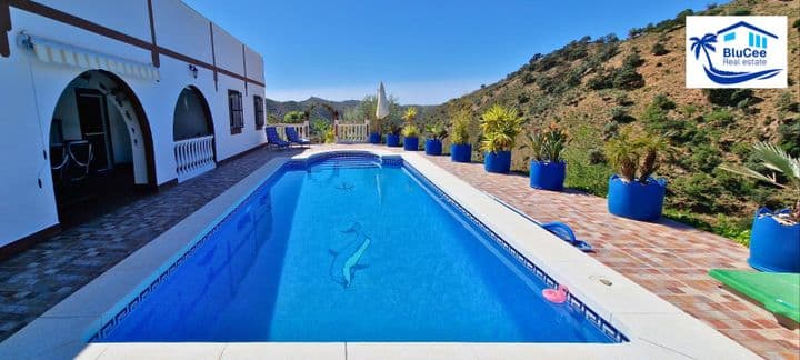 4 bedrooms house for sale in La Axarquia, Spain - Image 3