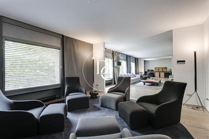 Apartment for sale in Barcelona, Spain - Image 11