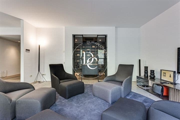 Apartment for sale in Barcelona, Spain - Image 9