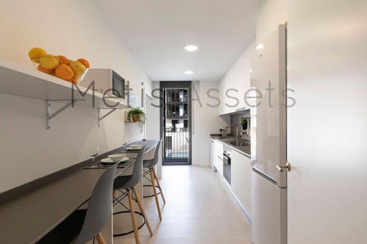 3 bedrooms apartment for rent in Poblenou, Spain - Image 5