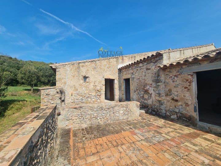 House for sale in Alto Ampurdan, Spain - Image 5