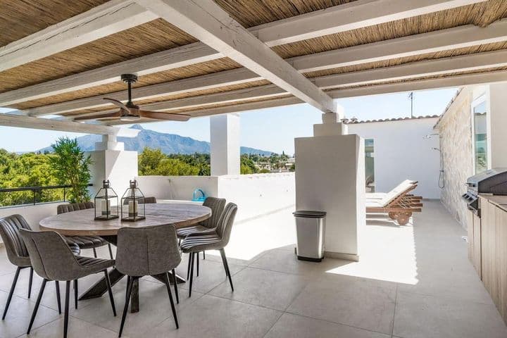 8 bedrooms house for sale in Nueva Andalucia, Spain - Image 7