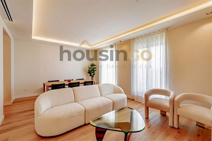 3 bedrooms apartment for sale in Madrid, Spain - Image 2