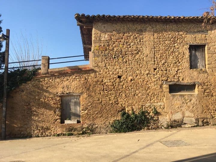 House for sale in Girona, Spain - Image 3