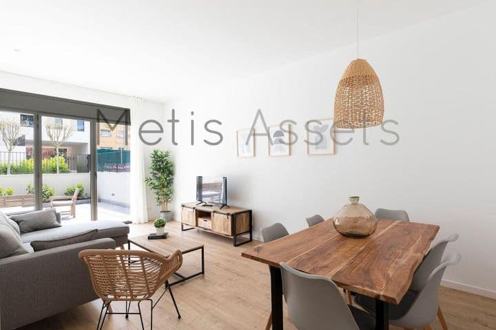 3 bedrooms apartment for rent in Poblenou, Spain - Image 2