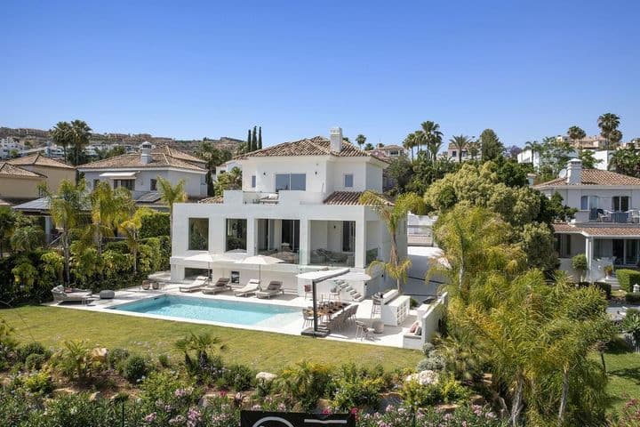 5 bedrooms house for sale in Estepona, Spain - Image 3