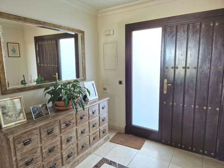 4 bedrooms house for sale in Nagueles, Spain - Image 6