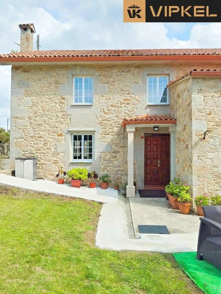 3 bedrooms house for sale in Betanzos county, Spain - Image 2