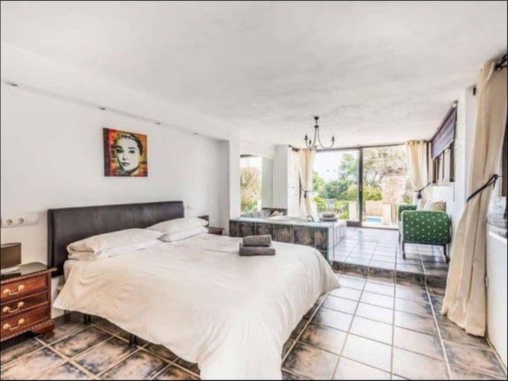 5 bedrooms house for sale in Estepona, Spain - Image 12