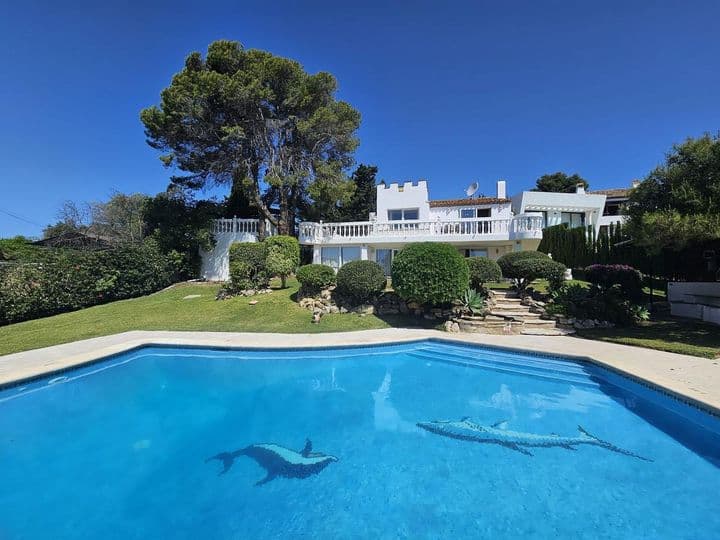 5 bedrooms house for sale in Estepona, Spain - Image 4