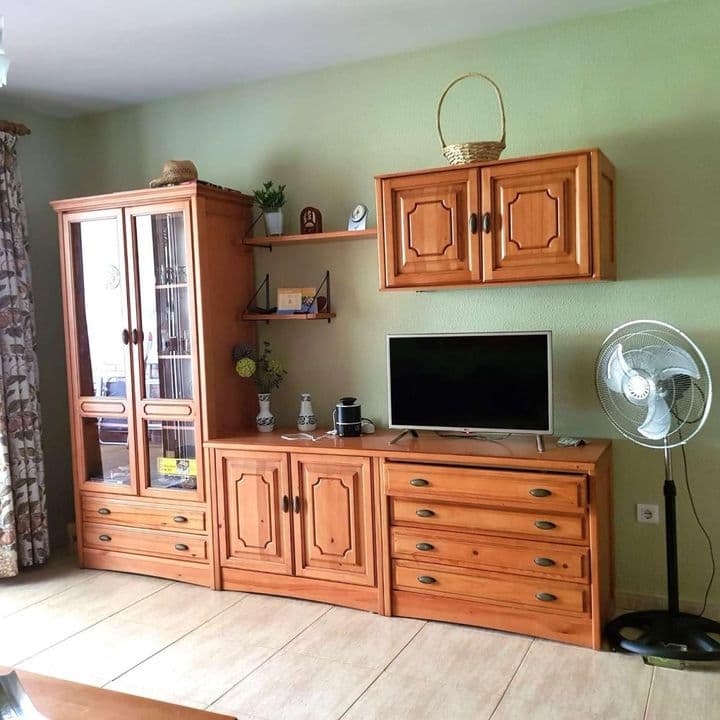 2 bedrooms apartment for rent in Parque de la Paloma, Spain - Image 6