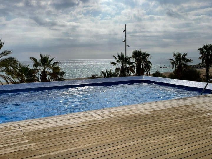 3 bedrooms apartment for rent in Badalona, Spain - Image 11