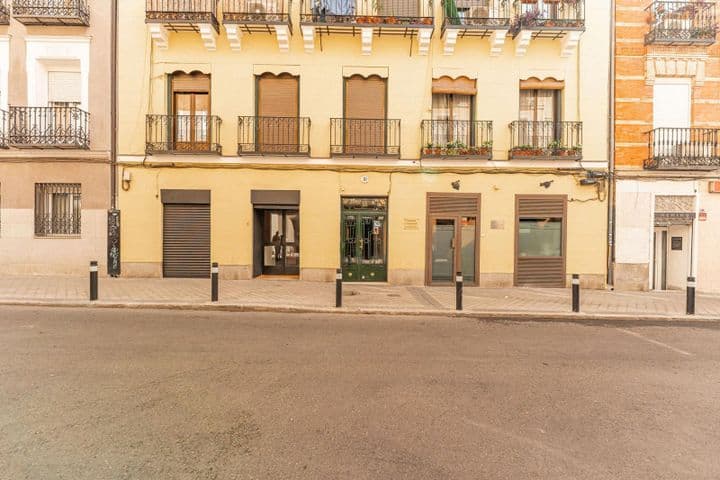 1 bedroom apartment for sale in Chamberi, Spain - Image 3