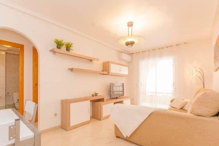 2 bedrooms apartment for rent in Avenida Habaneras - Curva de Palangre, Spain