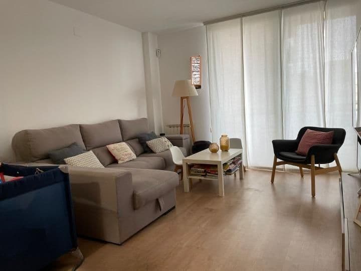 3 bedrooms apartment for rent in Badalona, Spain - Image 3