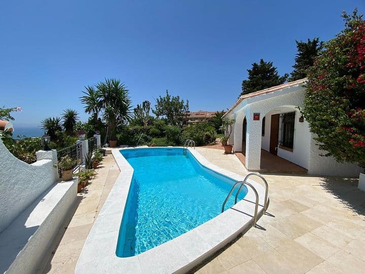 4 bedrooms house for sale in Fuengirola, Spain - Image 3