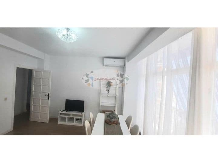 2 bedrooms apartment for rent in Almunecar Centro, Spain - Image 4