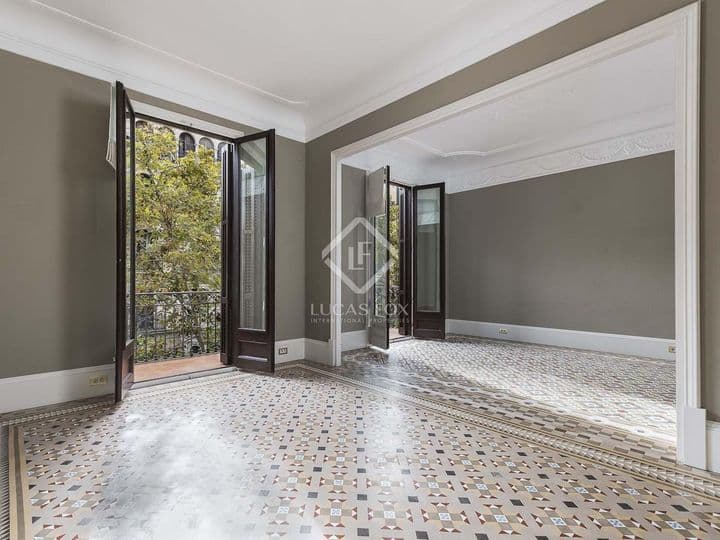 4 bedrooms apartment for sale in Barcelona, Spain - Image 10