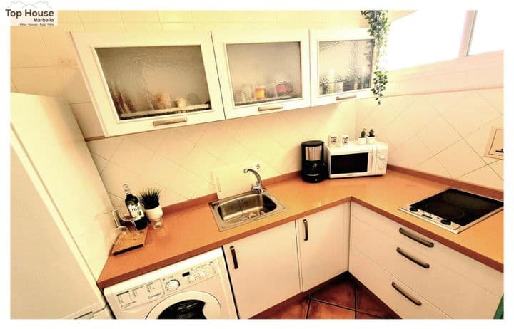 2 bedrooms apartment for rent in Fuengirola, Spain - Image 4