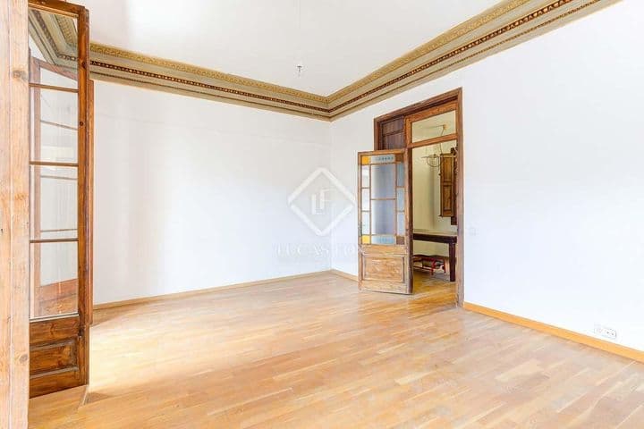 4 bedrooms apartment for sale in Barcelona, Spain - Image 3