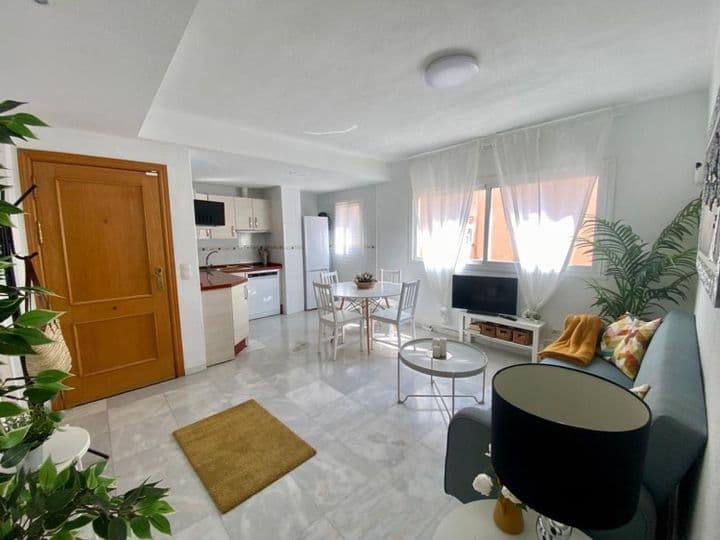 2 bedrooms apartment for rent in Malaga, Spain - Image 8