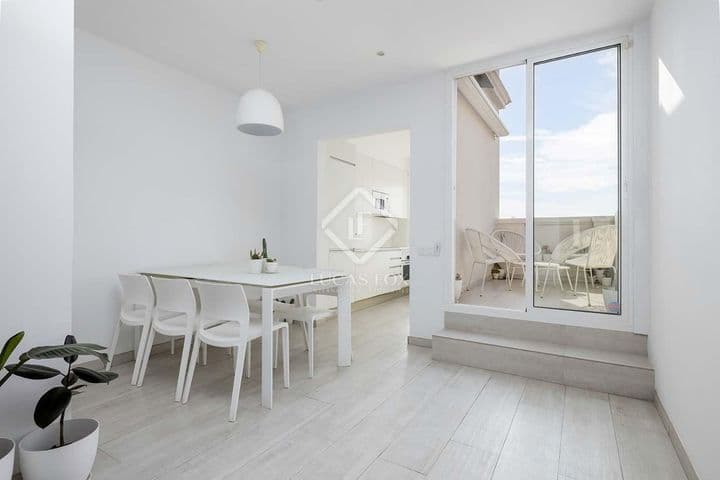 2 bedrooms apartment for rent in Barcelona, Spain - Image 2