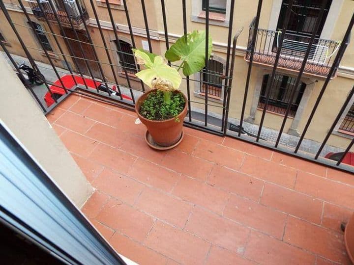 2 bedrooms apartment for rent in Ciutat Vella, Spain - Image 11